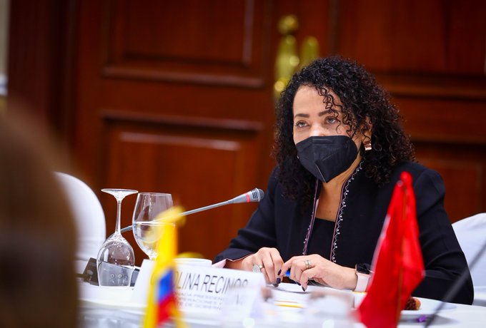 Comisionada Recinos celebra que el 50 % del Gabinete de Gobierno esté liderado por mujeres comisionada-recinos-celebra-que-el-50-del-gabinete-de-gobierno-este-liderado-por-mujeres